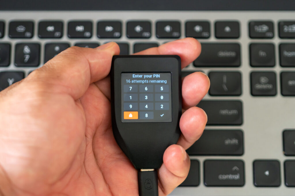 SafePal Wallet - SafePal Hardware Wallet